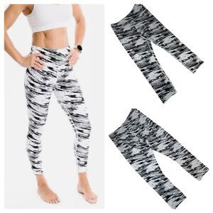 Zyia Active Leggings Womens 12 White Radical Light n Tight Hi-Rise Performance